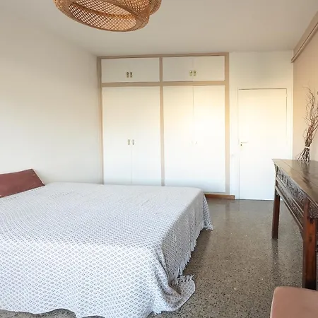 Apartment Lovely In Shared Gracia Neighborhood Barcelona