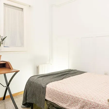 Apartment Lovely In Shared Gracia Neighborhood Barcelona