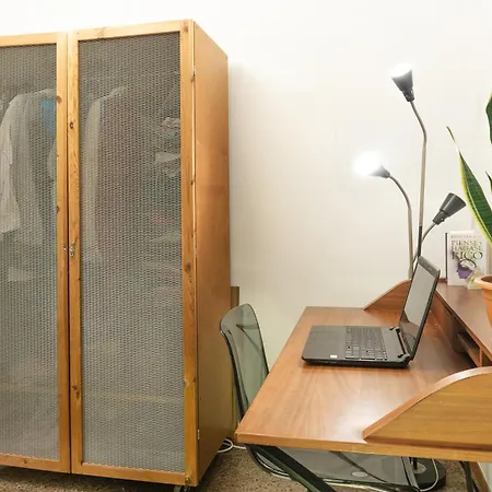 Lovely In Shared Gracia Neighborhood Apartment Barcelona