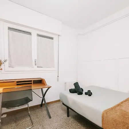 Apartment Lovely In Shared Gracia Neighborhood Barcelona